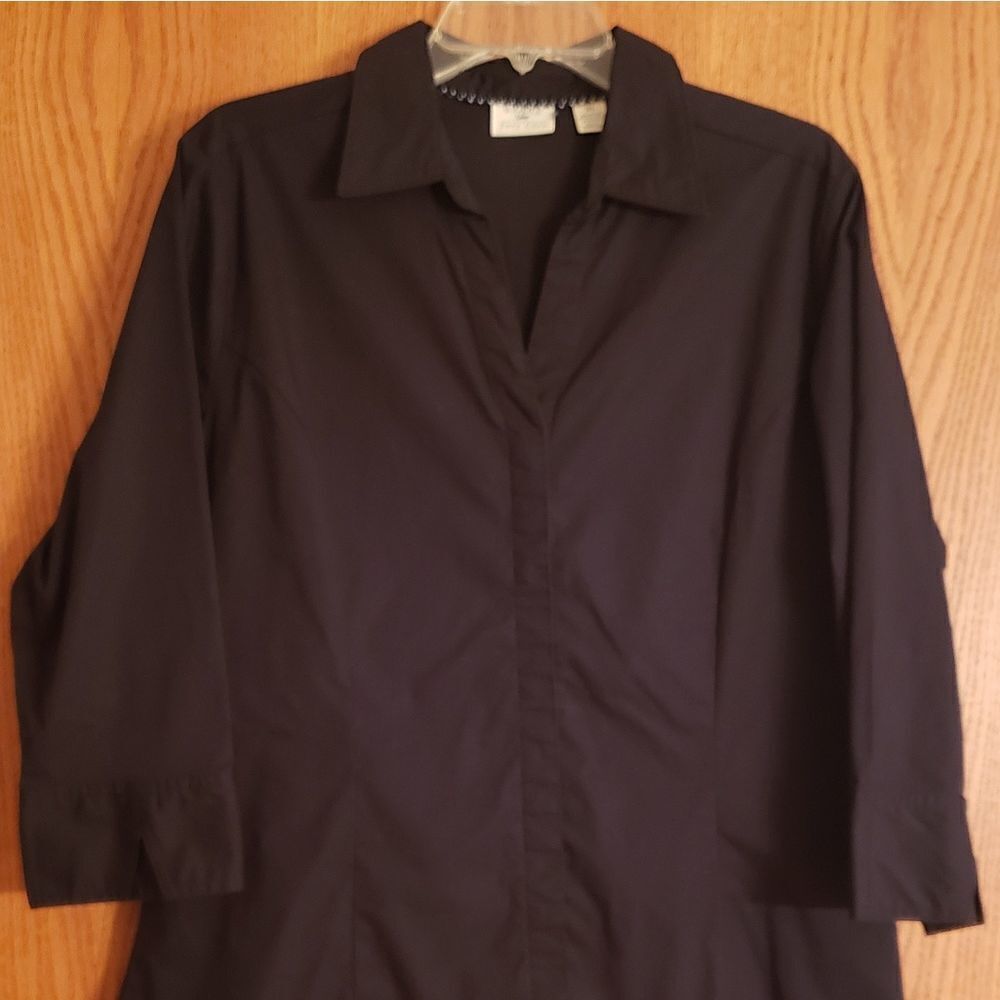 Ladies Lee Riders Black Fitted Blouse Sz. XL